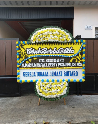 Papan Bunga Duka di Kurulu